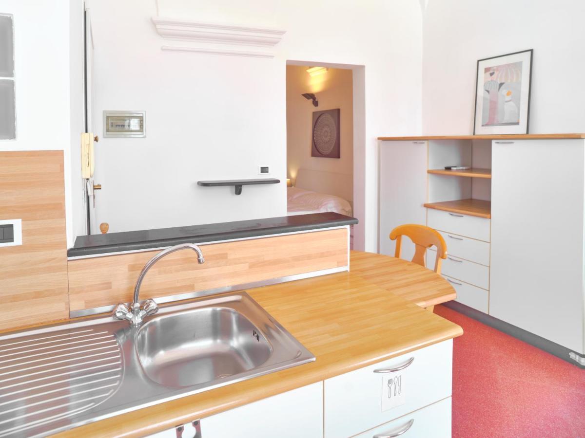 Medusa Apartment - Piazza 2 Finale Ligure Buitenkant foto
